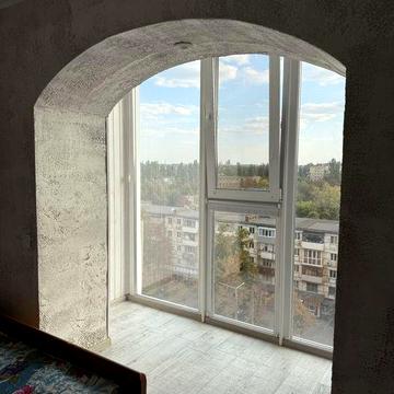 Продам 2-кімнатну квартиру-студію з євроремонтом Автовокзал Кривий Ріг