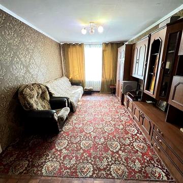 Продам 3х кімнатну квартиру в центрі Магдалинівки