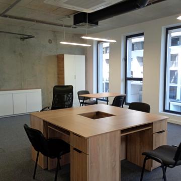 Зелена вул., 151