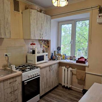 Продаж 2к Дністерська