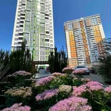 3-ком квартира в современном ЖК Четыре сезона, низкий этаж,сданный дом