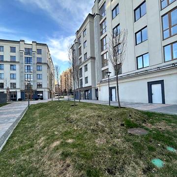 Продається 1 кімнатна квартира у зданому будинку. Хороше наповнення !