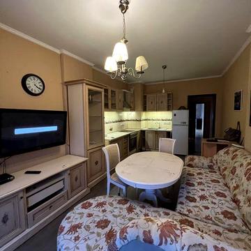 Сдам 2 х к Небесной сотни /Левитана Радужные дома