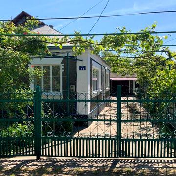 Продаю будинок в м. Кодима (поселок) ціна договірна