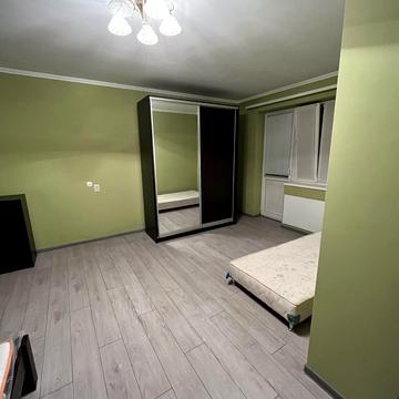 Марії Заньковецької вул., 36