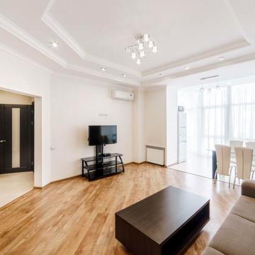 Мукачівський пров., 6