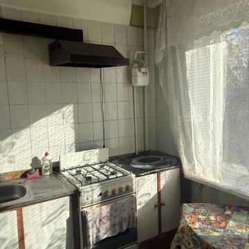 14-го Жовтня вул., 5