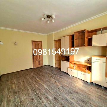 Продам однокімнатну, 2 поверх, розглядаєм безготівку та держ програми