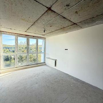 Продаж 1-кімнатної квартири новобуд з частковим ремонтом