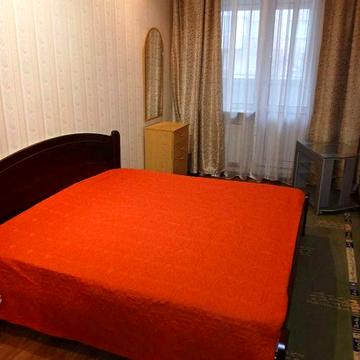 Здається 1к.квартира 43 м2 вулиця Сирецька - м.Дорогожичи 10 хв.