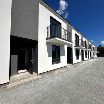 Продам Таунхаус Поруч Озера. Мінімальне Оформлення 2% Готові Документи