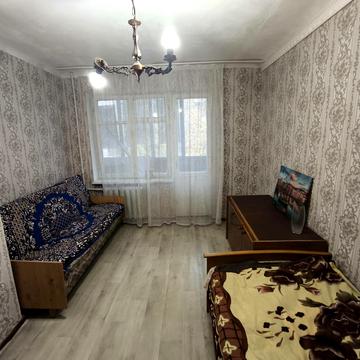 Поліська вул., 20