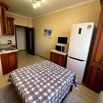 Миколи Руденка бульв. (Кольцова), 14-Б