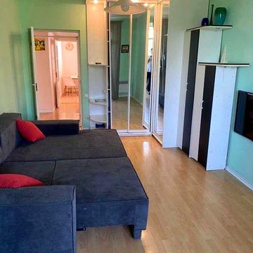 Сдам 2-к квартиру на ул. Телевизионная 18