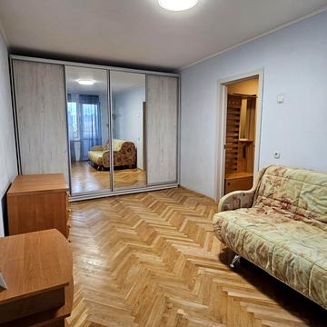 Андрія Малишка вул., 3