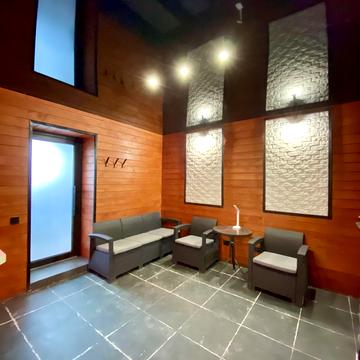 Володимирська вул., 99