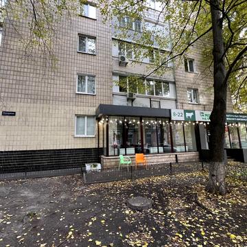 Бутишів пров. (Андрія Іванова вул.), 17