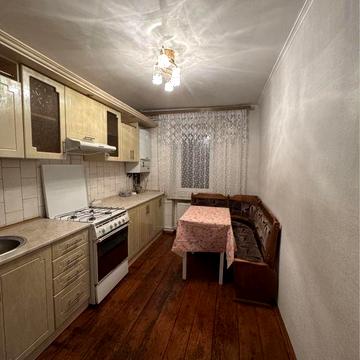 Продаж 3к квартири поліпшеного планування в центрі міста.