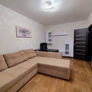 Бакинська вул., 37-Г