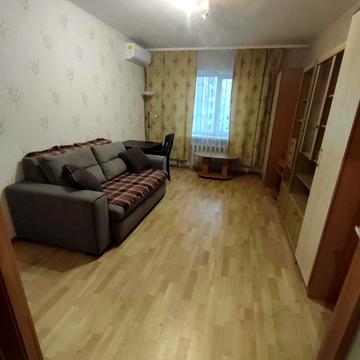 Олександри Екстер вул. (Марини Цвєтаєвої), 3