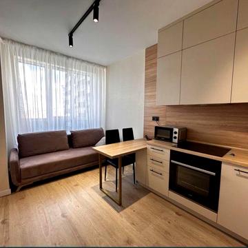 Видова на парк однокімнатна, 100% укомплектована квартира