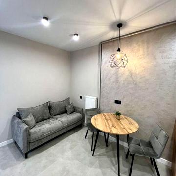 Оренда Угорська 2 кімн квартира