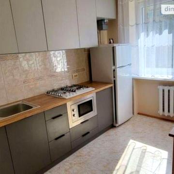 Довгострокова оренда 2к Квартира Лисеницька вулиця