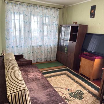 Універсальна вул., 19