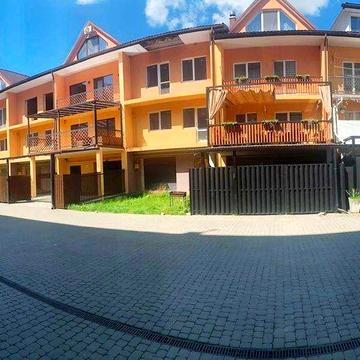 Котедж біля Львова з гаражем — Ременів, 158 м²