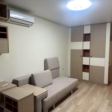 Вацлава Гавела бульв. (Івана Лепсе), 6-В