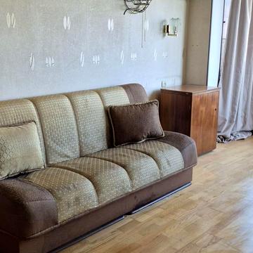 Братиславська вул., 40-А