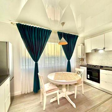 Срочно сдам 2 ком.кв.ру в Центре!