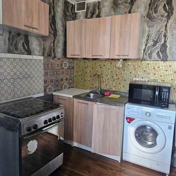 Здам 2 метро Чернігівська Дарниця Малишка 37 Юність