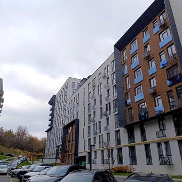 Малоголосківська вул., 40а