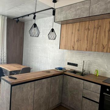 Прохоровська вул., 40