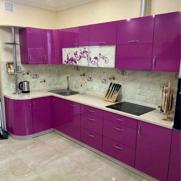 Середньофонтанська вул., 35