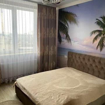 Сдам 2 Х Ком кв 70 МЕТРОВ ( Раздельные Комнаты ) ЦЕНТР Жк Апельсин