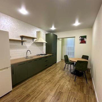 Нова 1-кімнатна в новобудові, Любецька 110 — 8 поверх