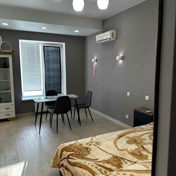 Сдам большую красивую квартиру Фонтанка Сады риверы