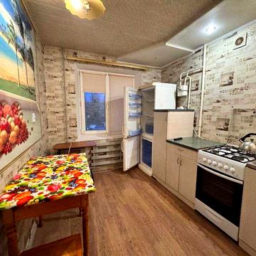 Продам 2 квартиру на Левобережном-3