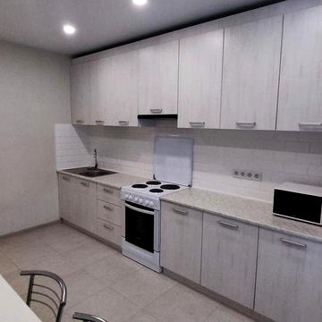 Сдам реальную 1 кв. 47 м.кв. 7/10, на Победе-3 в ЖК Затышный