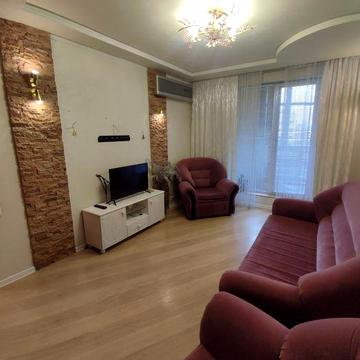 Сдам 2 квартиру метро Студенческая, ул.Валентиновская 11