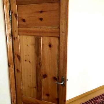 Квартира на продаж в невеликому місті 3х-кімнати 1й поверх