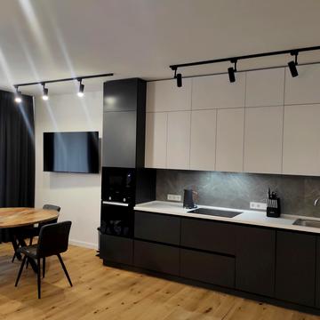 Валерія Самофалова вул. (Каманіна), 16-А/6