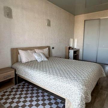 Помісячно 3-кімнатна Фонтанка ЖК Авторський