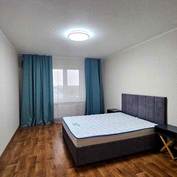 Оренда 3 кімнатної квартири в ЖК Вудсторія, метро Червоний Хутір