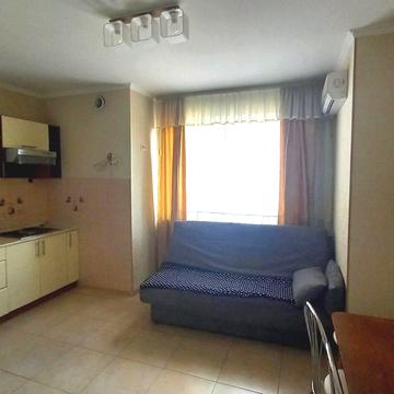 Олександра Мишуги вул., 12