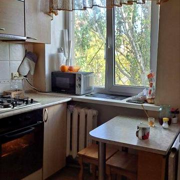 Продажа 3 кім. Центр !