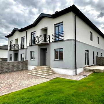 Продається котедж