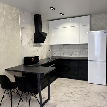 Дніпровська набережна вул., 20-Б